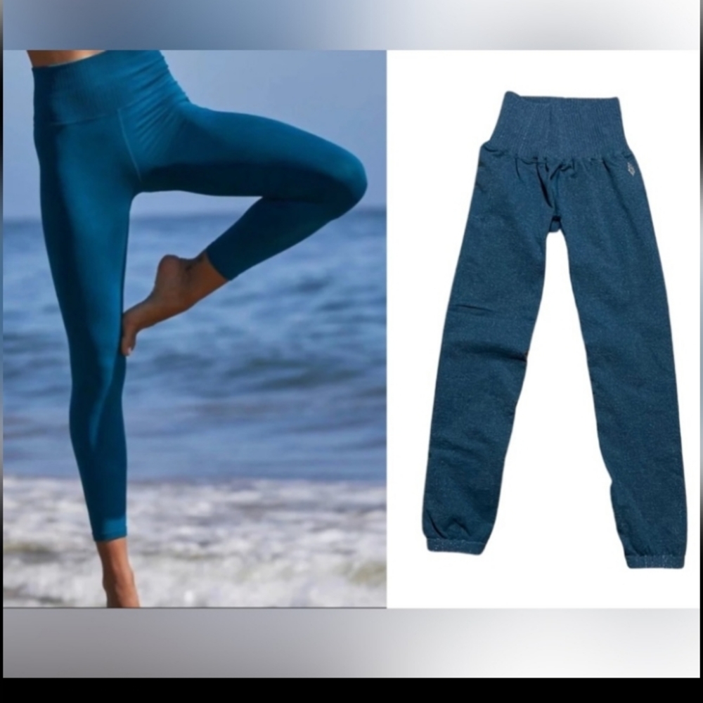 Free People Movement Good Karma Leggings Size S